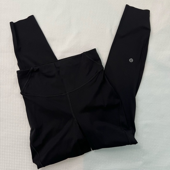 Lululemon Fast and Free High-Rise Tight 25" *Brushed Nulux in Black - Picture 6 of 8